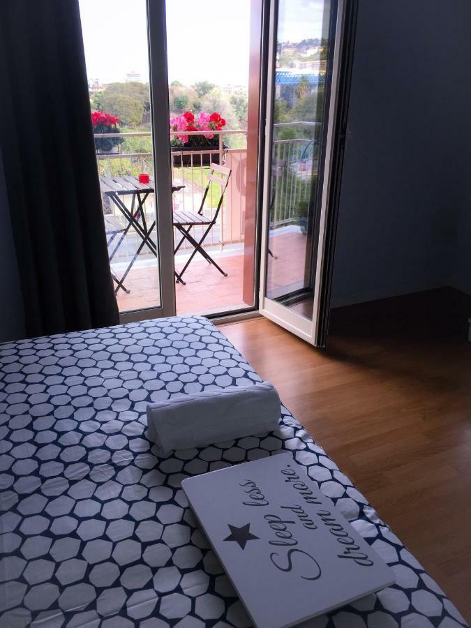 B&B Policlinico Gaspare Rodolico คาตาเนีย ภายนอก รูปภาพ